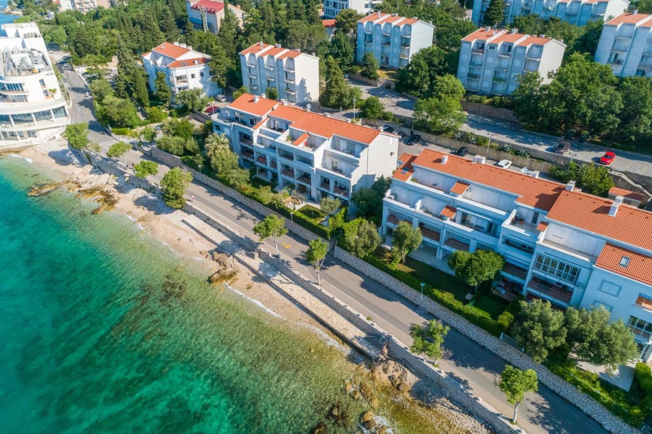 Apartmani Heta Alagic II Selce Esterno foto